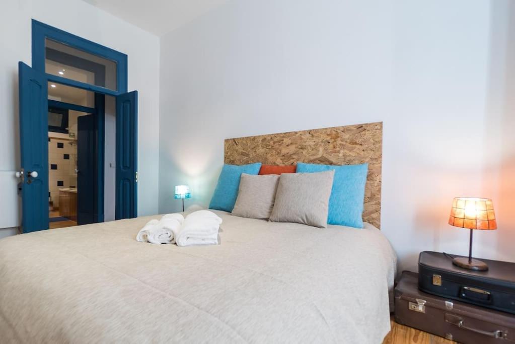 Magnificent Historical Centre Apart With Terrace Apartment *