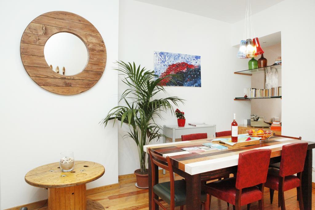 Magnificent Historical Centre Apart With Terrace * Lissabon